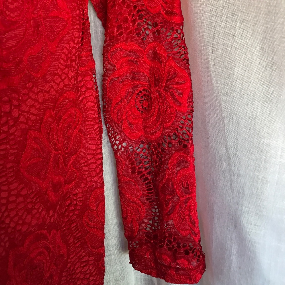 Lacy red dress